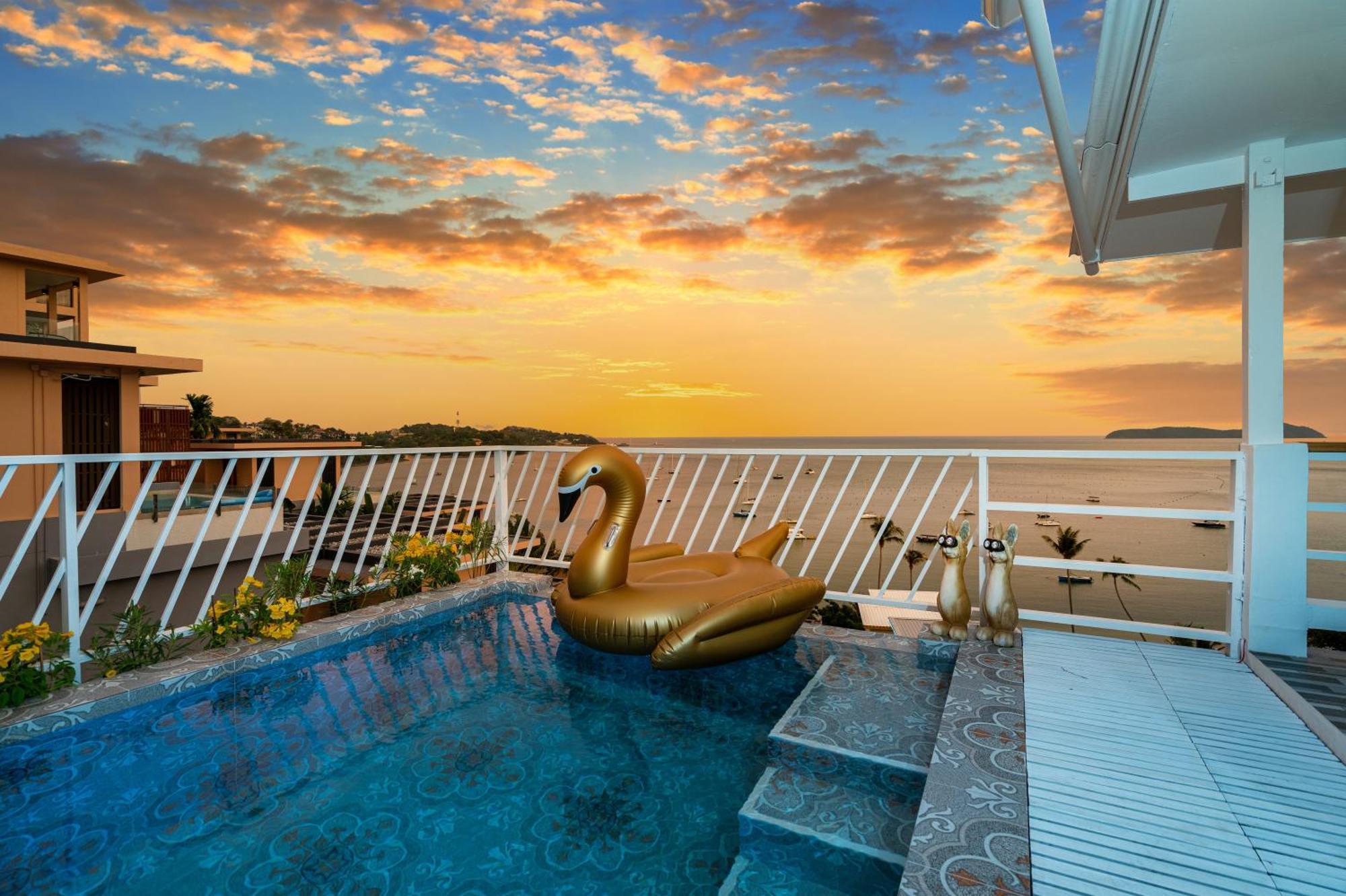 Mona Seaview Pool Villa Beach Front Aoyon Beach Ban Makham Exterior foto